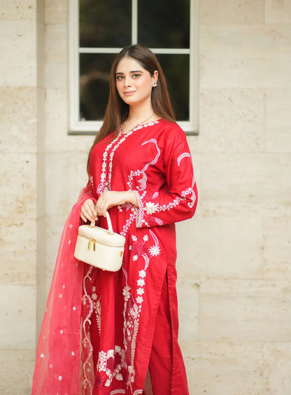 Red Reverie 3pcs