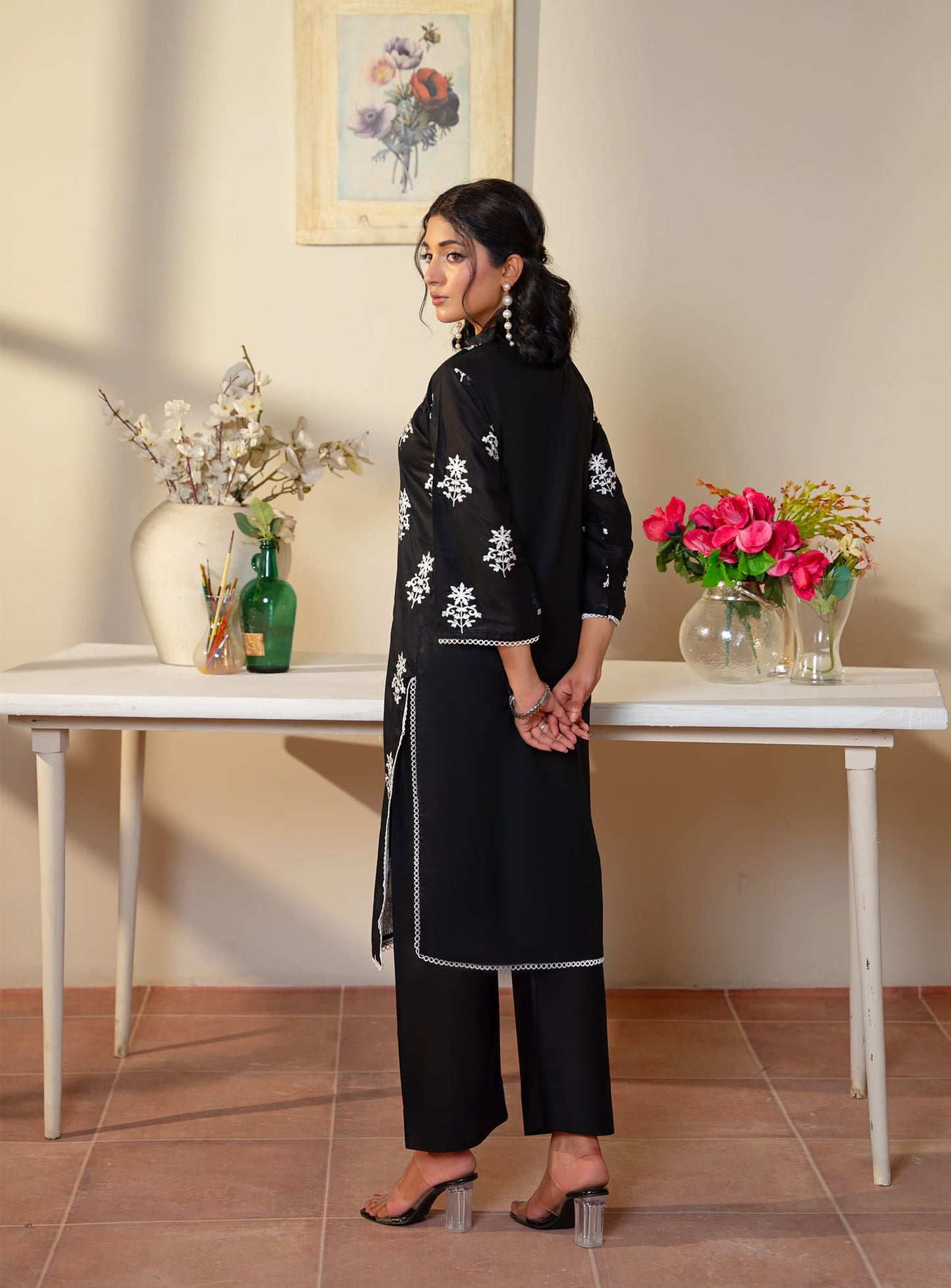 Black Chic 2PCS